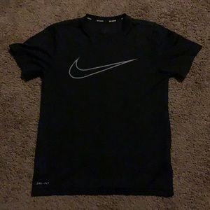 Nike tee